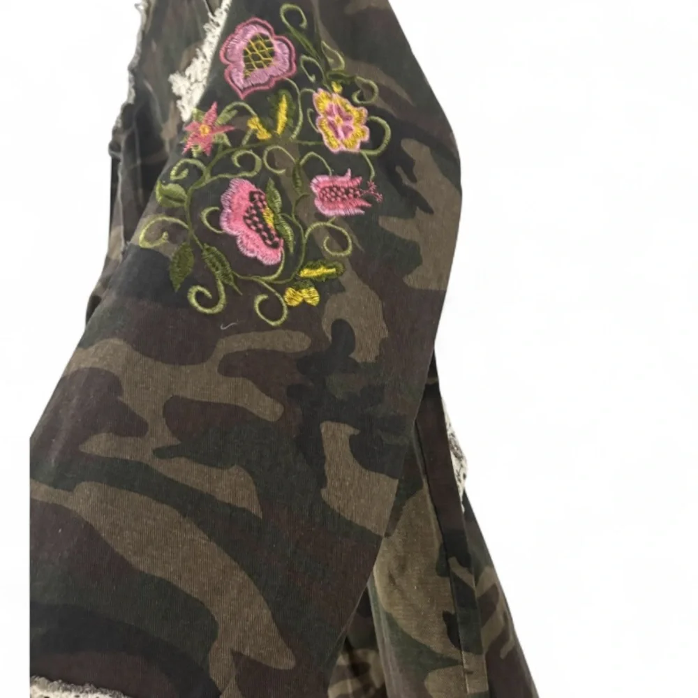 POL New Release Camo & Embroidered Midi length Jacket - Picture 8 of 8